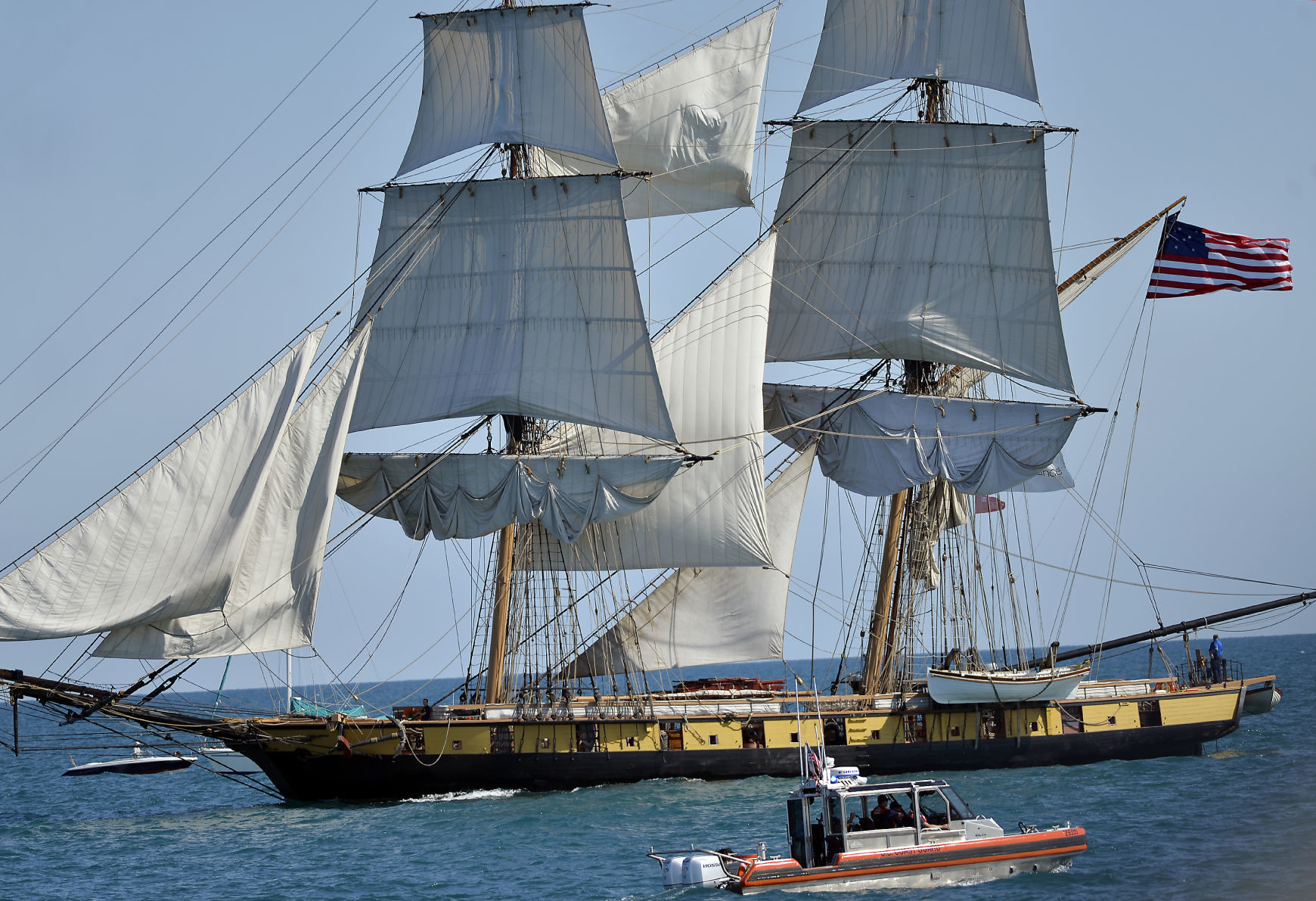 TALL SHIPS PARADE OF SAIL